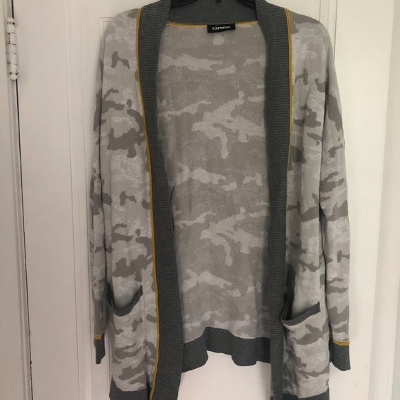 Express Camo Open Cardigan, Size Medium - Picture 1 of 3